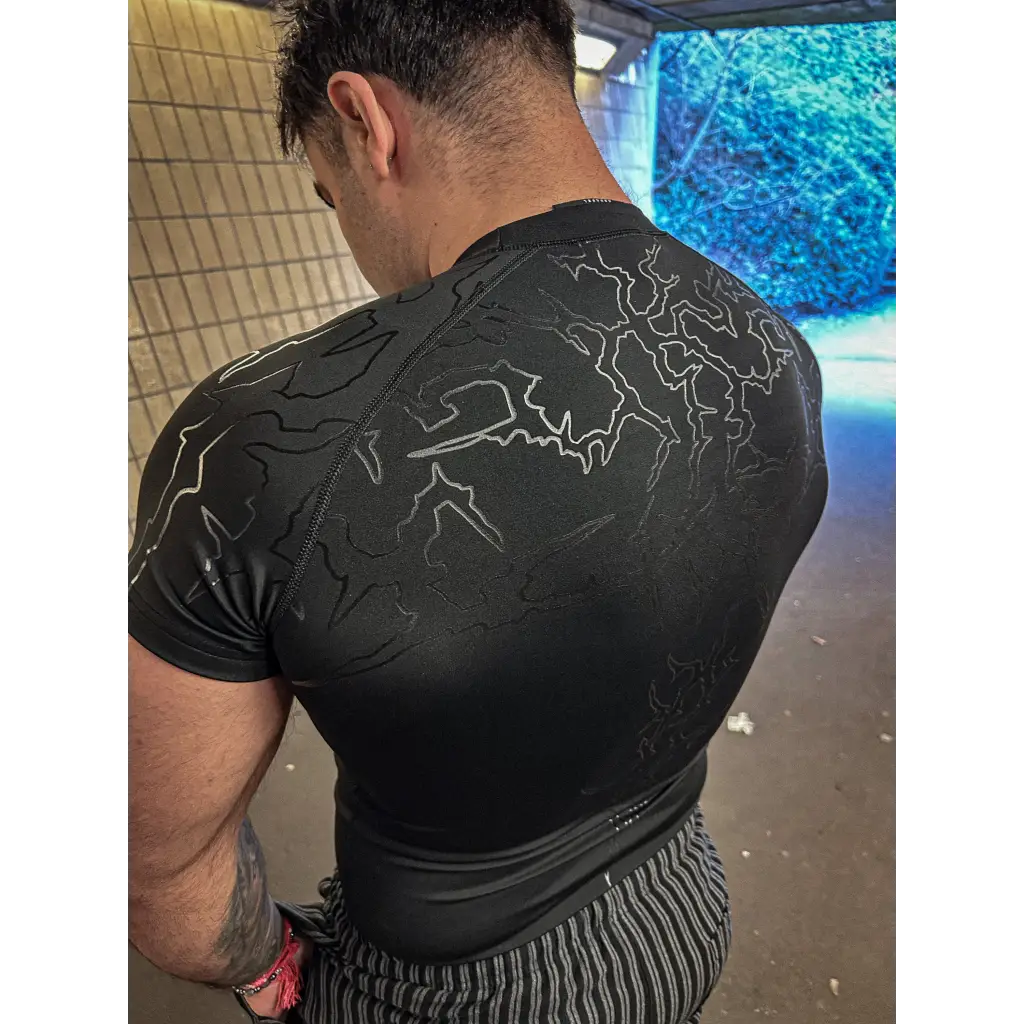 Zeus | Short Sleeve Compression Shirt Black Print / l