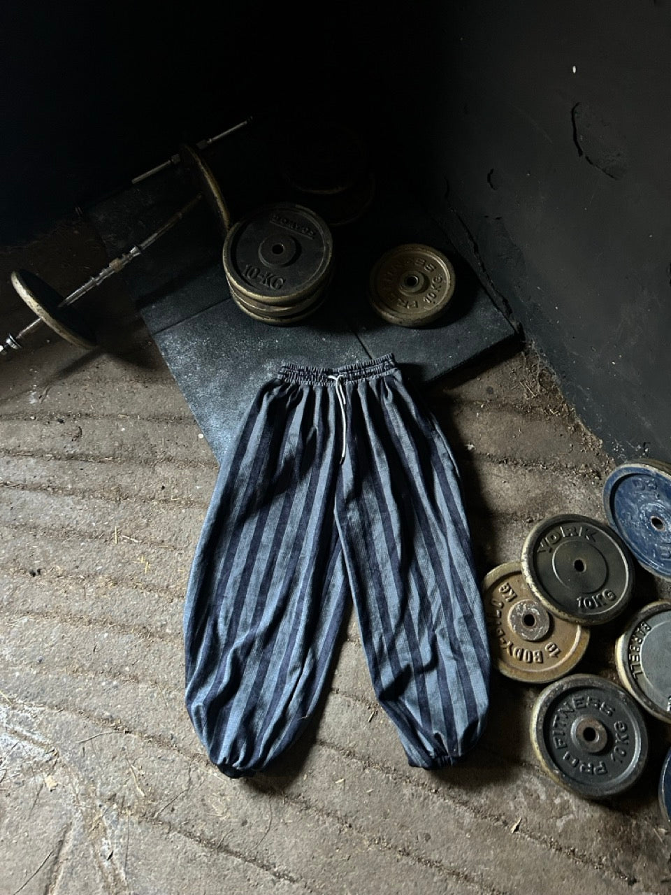 Bodybuilding Pants | Black & Grey