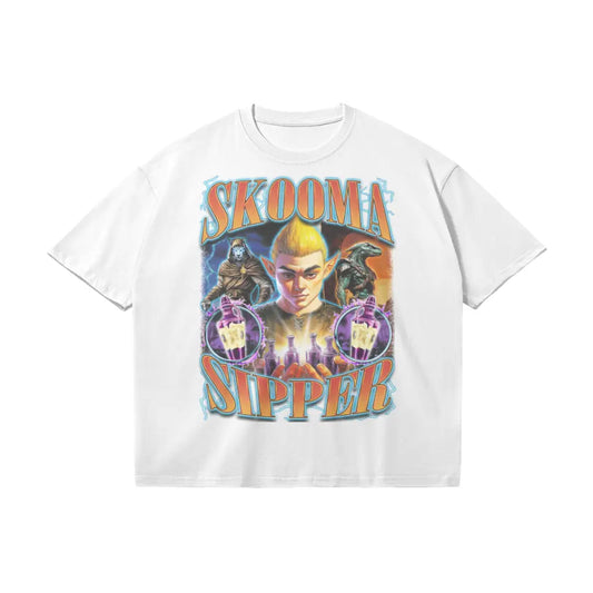 Skooma Sipper | Heavyweight Oversized T-shirt - White / m